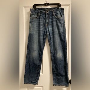 Old Navy man jeans size 32 x30 washed blue